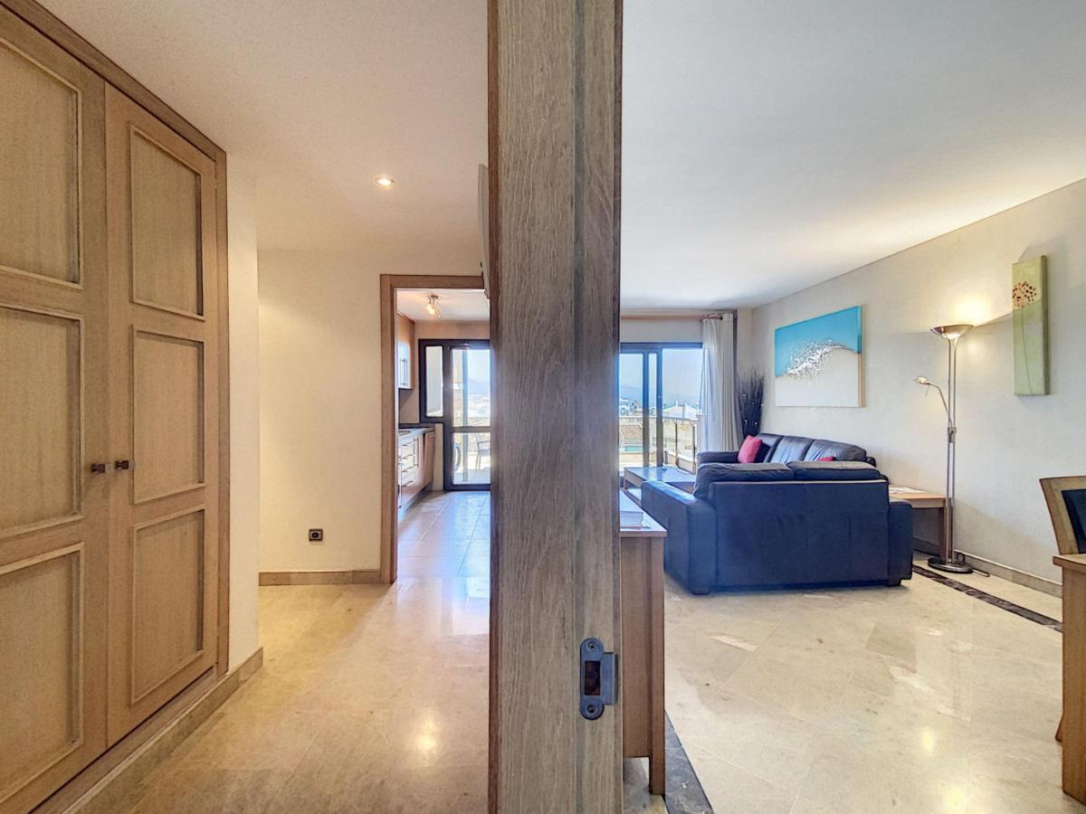 Lovely Apartment With Pool & Sea Views - Marina Del Castillo 2129 マニルバ エクステリア 写真