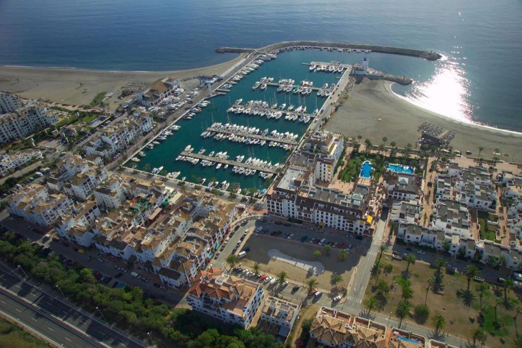 Lovely Apartment With Pool & Sea Views - Marina Del Castillo 2129 マニルバ エクステリア 写真