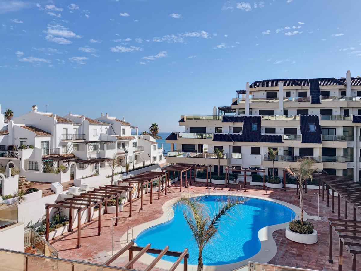 Lovely Apartment With Pool & Sea Views - Marina Del Castillo 2129 マニルバ エクステリア 写真
